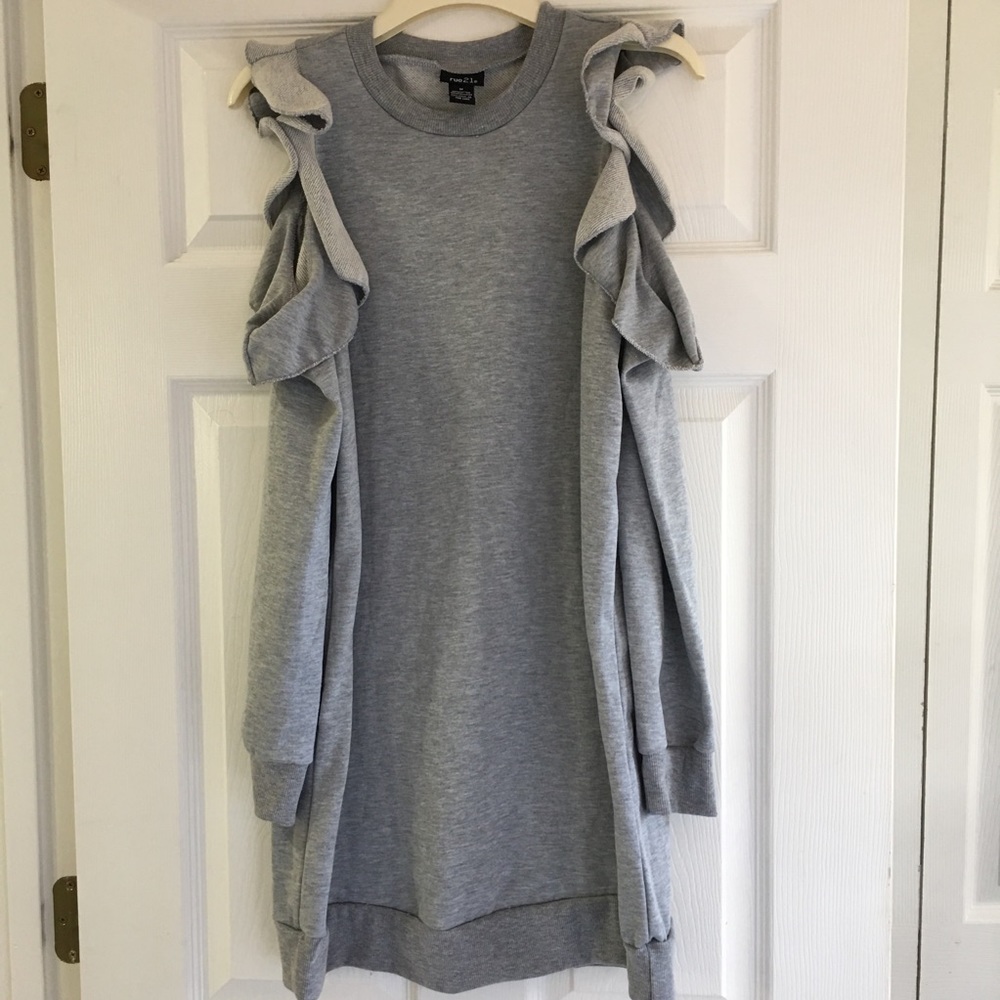 Rue 21 Cold Shoulder Ruffle Sweater Dress-SZ M